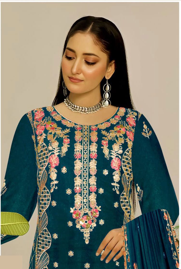 Heavy Embroydery Salwar Kameez Noor Style Bottle Green Color Three Pieces - Image 2