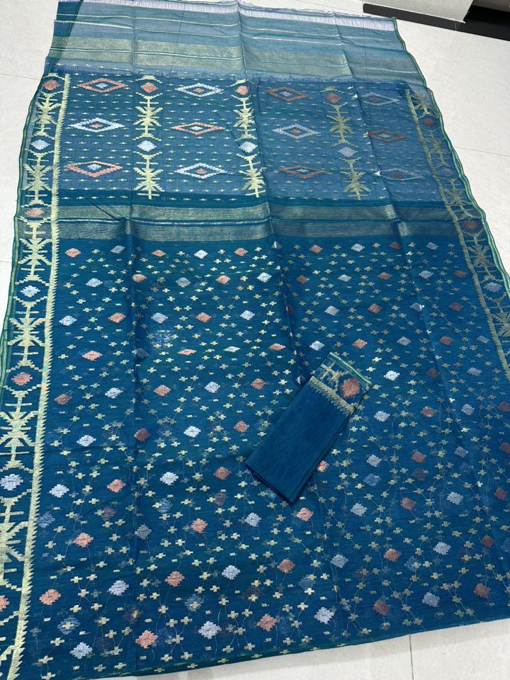 Original Dhakai Jamdani Sare Pure Cotton With Blouse Piece Blue Color DH 4 - Image 2