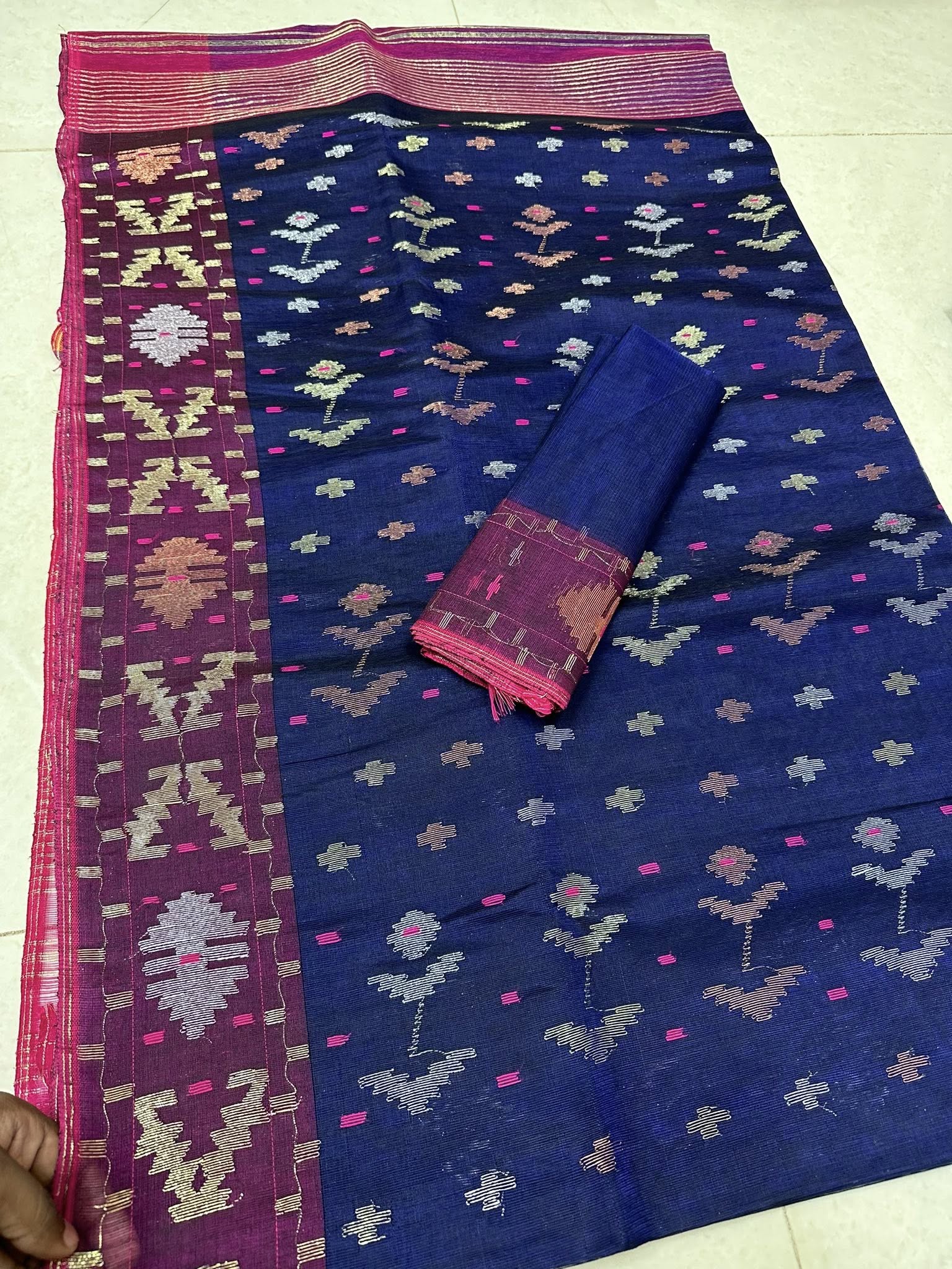 Original Dhakai Jamdani Saree Pure Cotton With Blouse Piece Navy Blue Color DH14 - Image 2